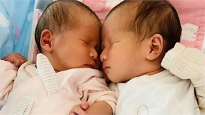 寧兒月子中心首對(duì)入住雙胞胎寶寶滿月啦！