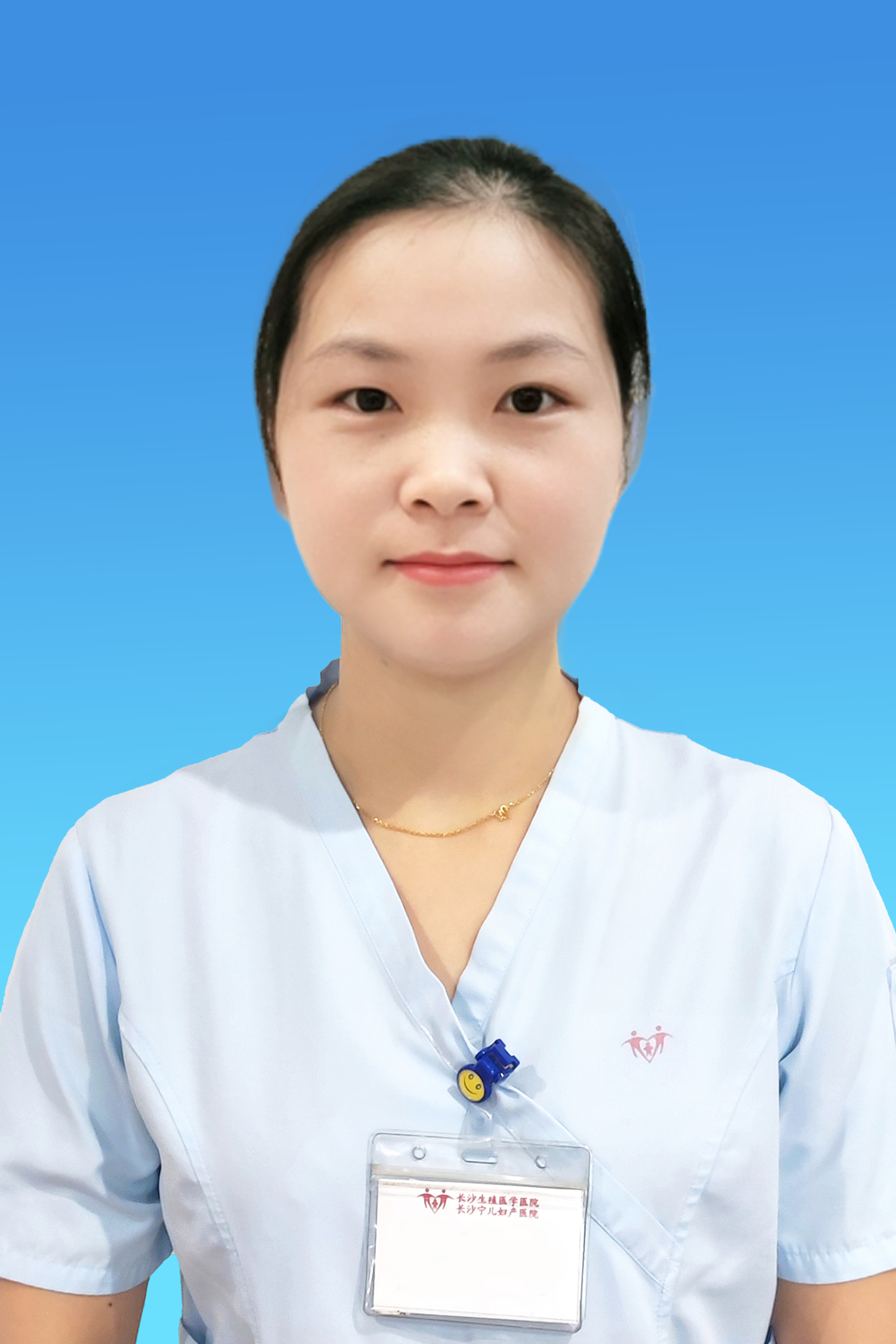 李倩