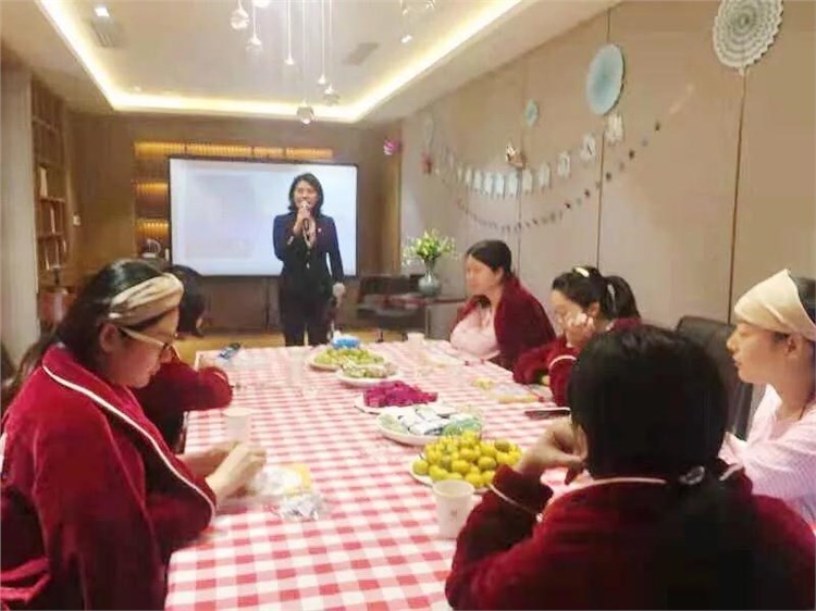 在寧兒月子中心感受美好 好媽媽勝過好老師